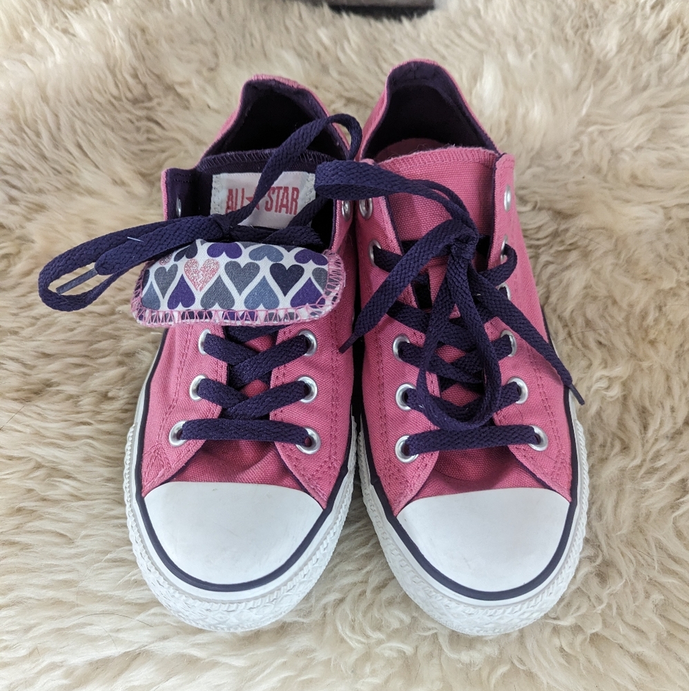 Converse- pink with purple laces- 2 tongues!